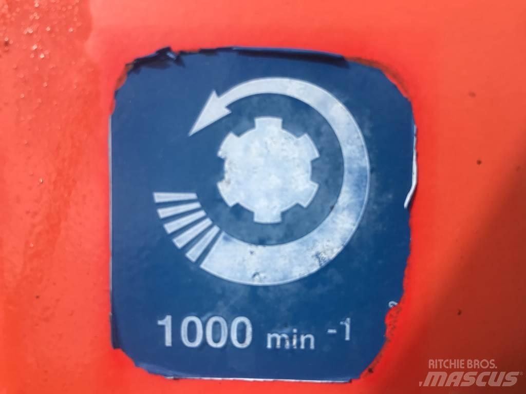 Kuhn GMD 902 제초기
