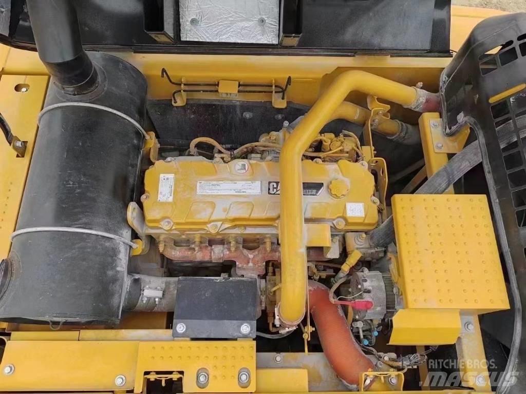 CAT 324 D 대형 굴삭기 29톤 이상