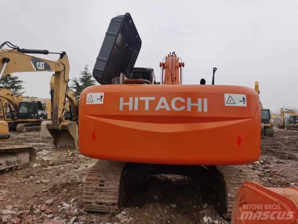Hitachi ZX 250 대형 굴삭기 29톤 이상