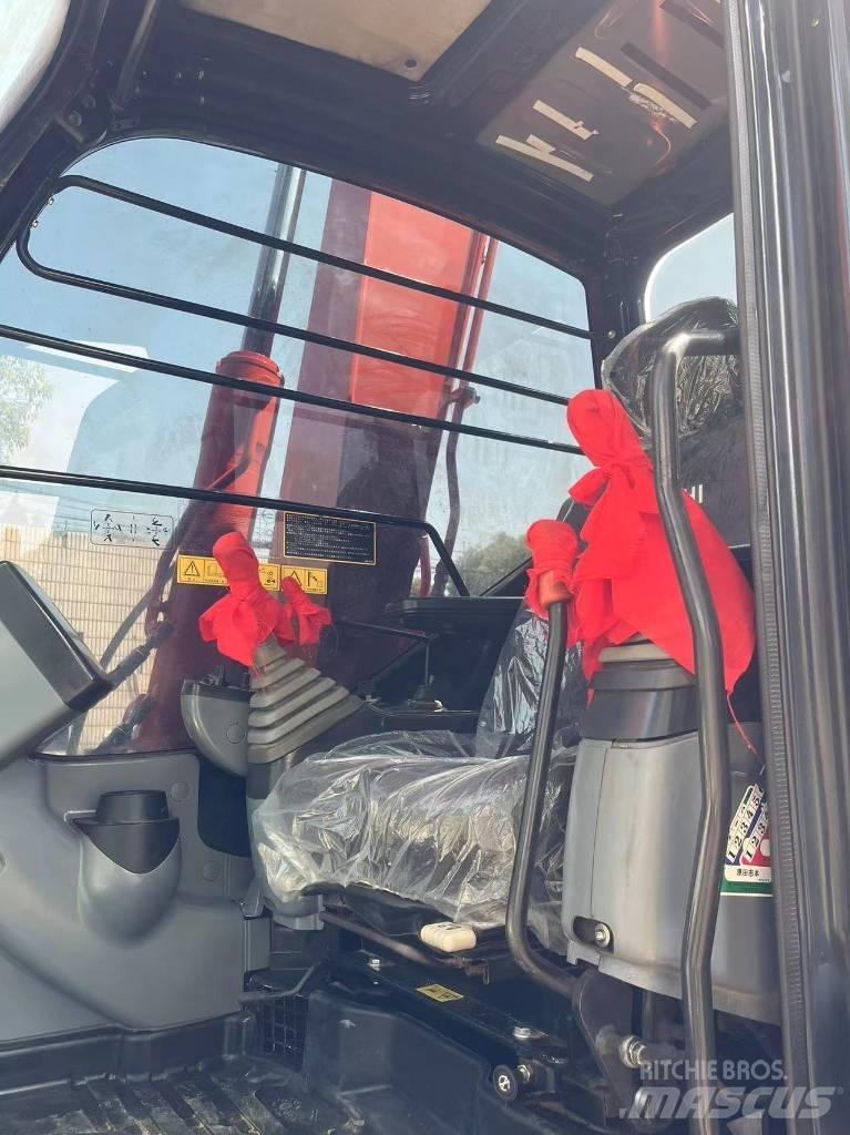Hitachi ZX 70 대형 굴삭기 29톤 이상