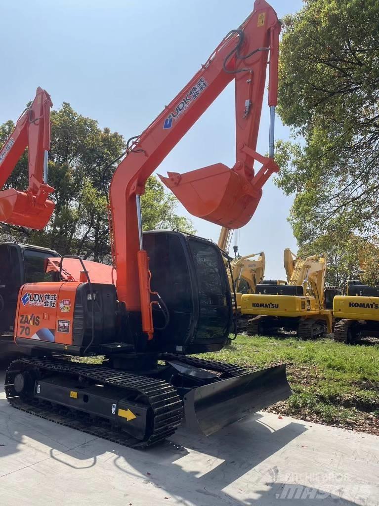 Hitachi ZX 70 대형 굴삭기 29톤 이상