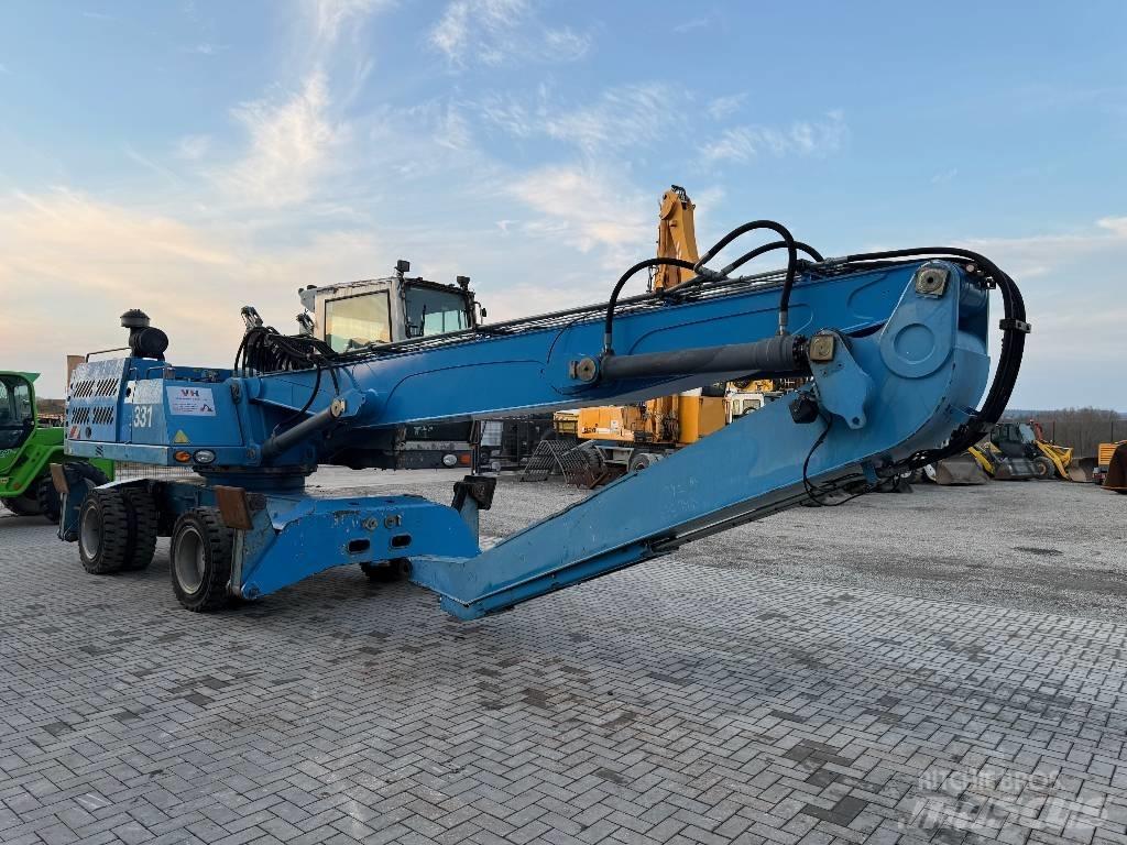 Fuchs MHL 331 폐기물/산업 처리기