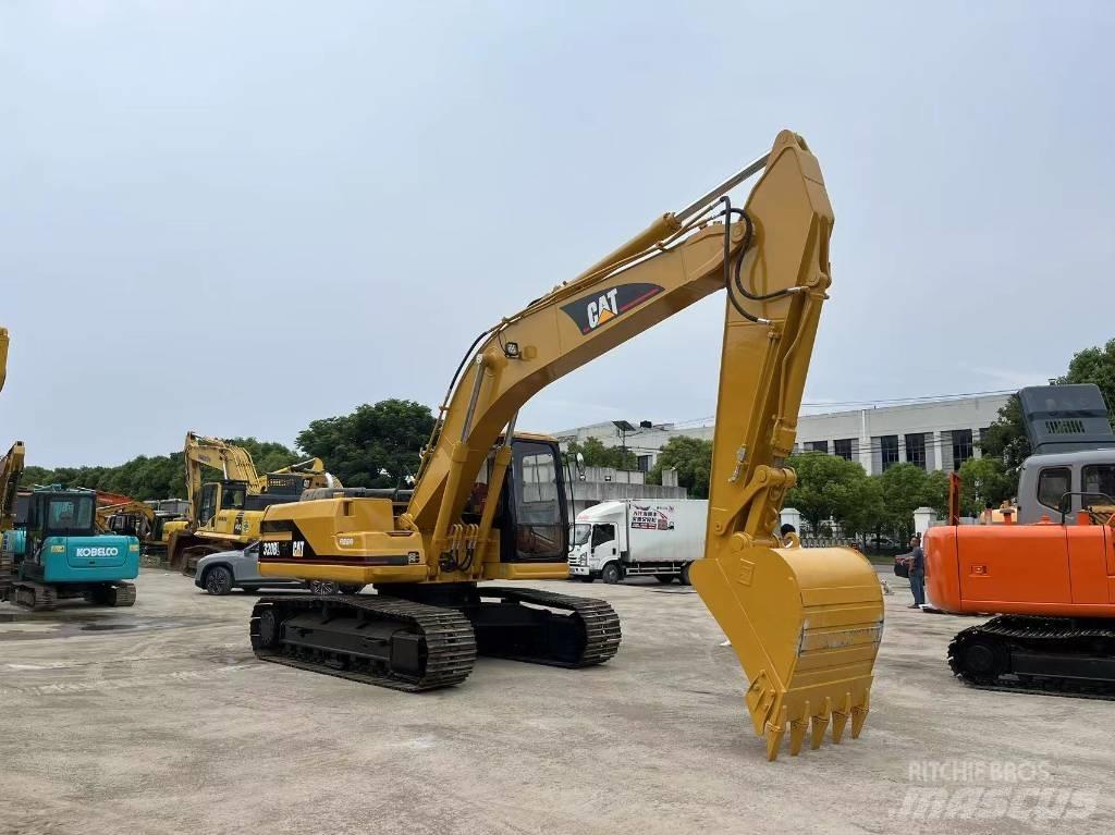 CAT 320 B L 대형 굴삭기 29톤 이상