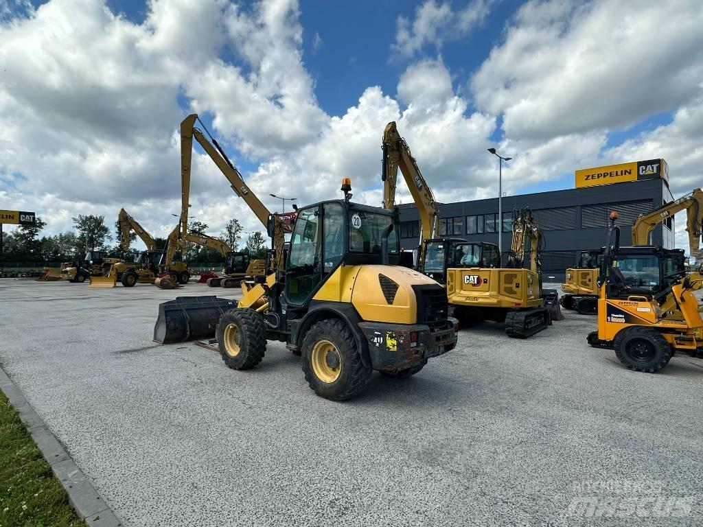 Komatsu WA 80  휠로우더