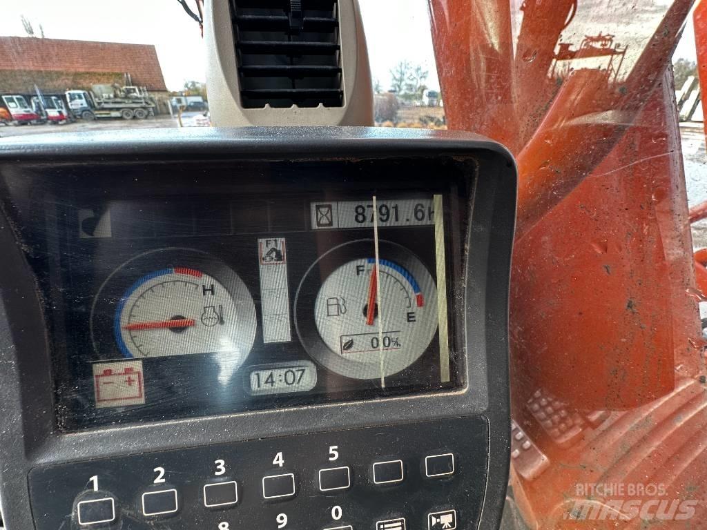 Hitachi ZX 280 LC N 대형 굴삭기 29톤 이상