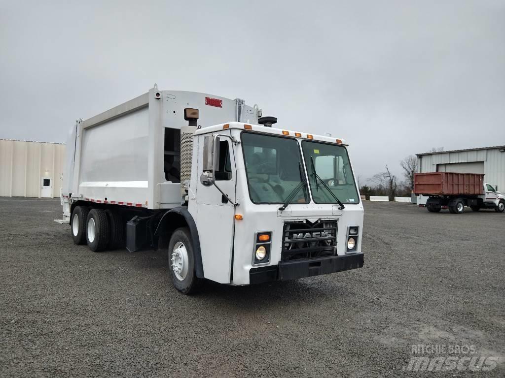 Mack LEU613 폐기물 수거 트럭