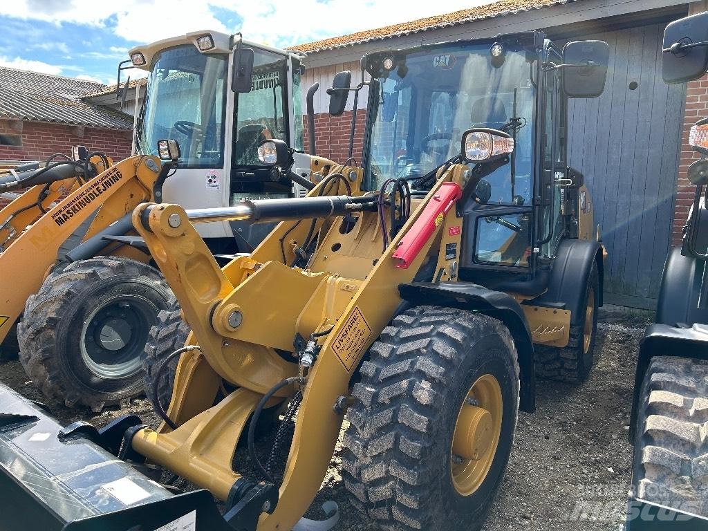 CAT 906  휠로우더