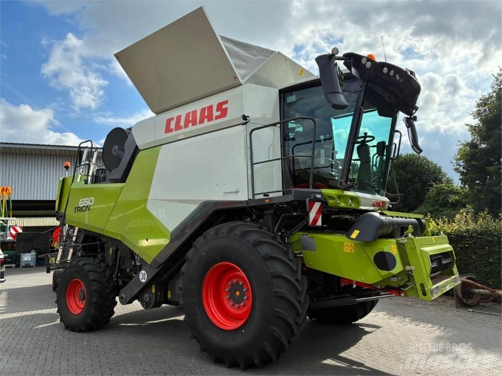 CLAAS Trion 650 콤바인 수확기