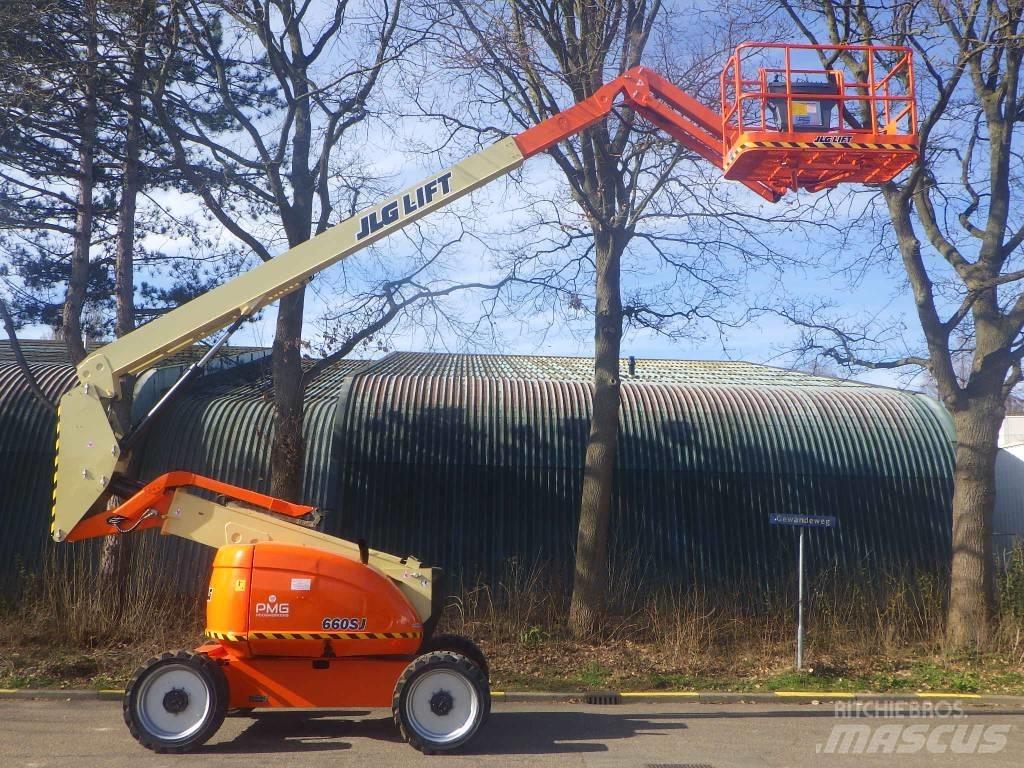 JLG 600AJ 관절형 전동이동 리프트