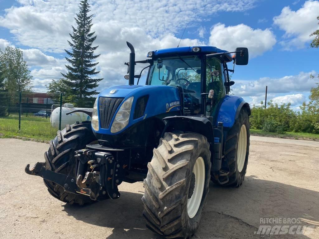 New Holland T 7.235 트랙터