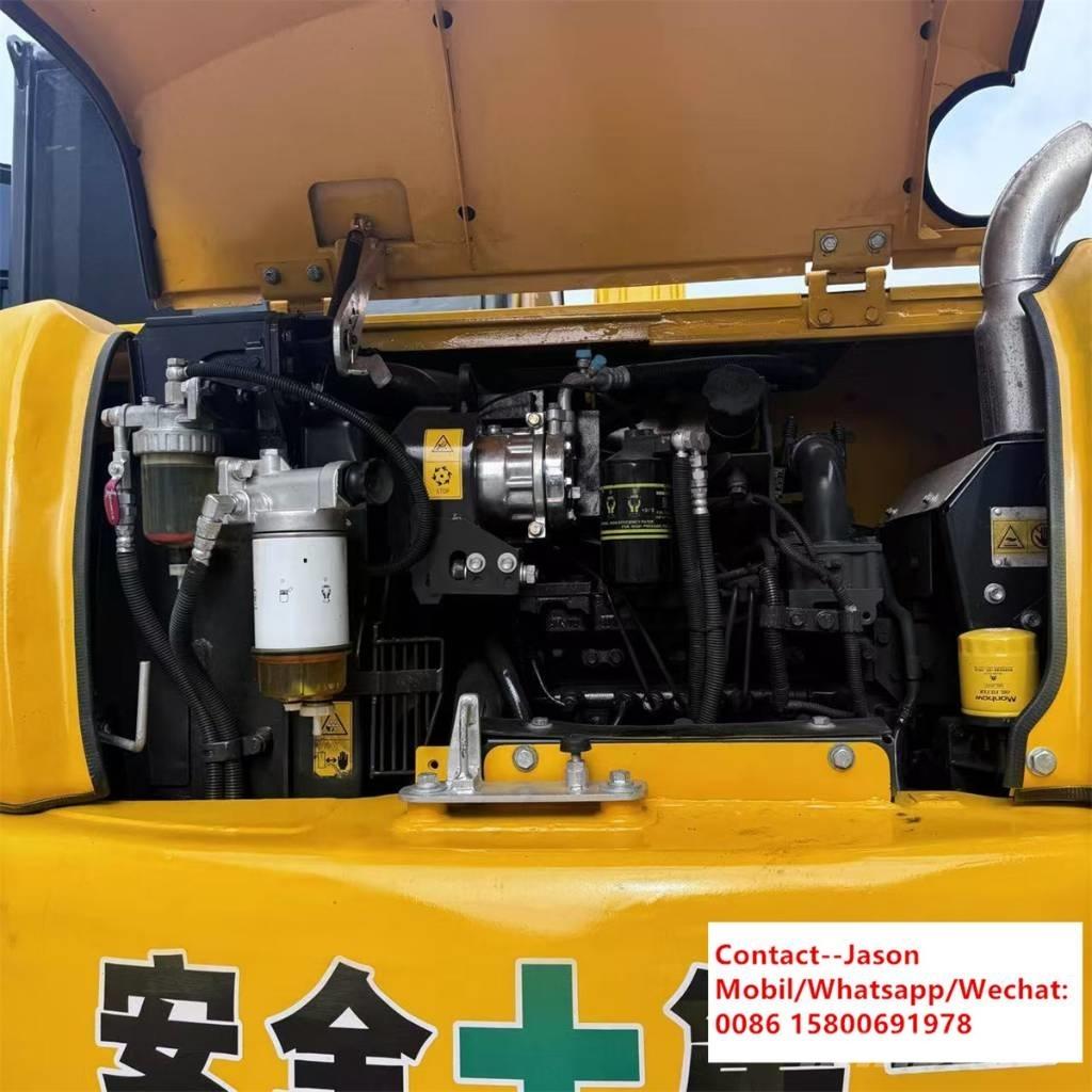 Komatsu PC 70-8 대형 굴삭기 29톤 이상