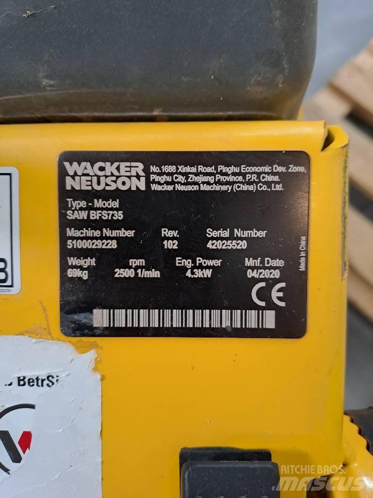 Wacker Neuson BFS735 암석 및 콘크리트 절단기