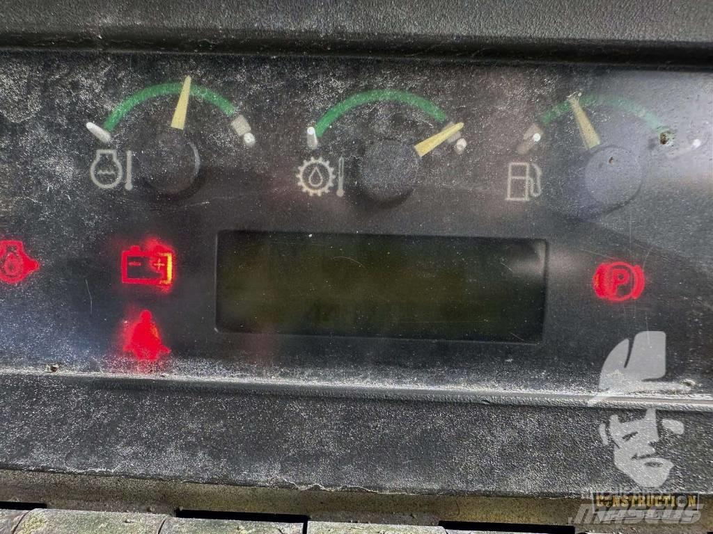 John Deere 310 J 백호로더