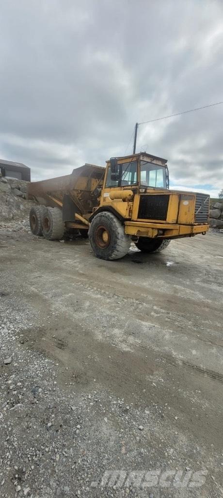 Volvo A 25 C 연결식 홀러
