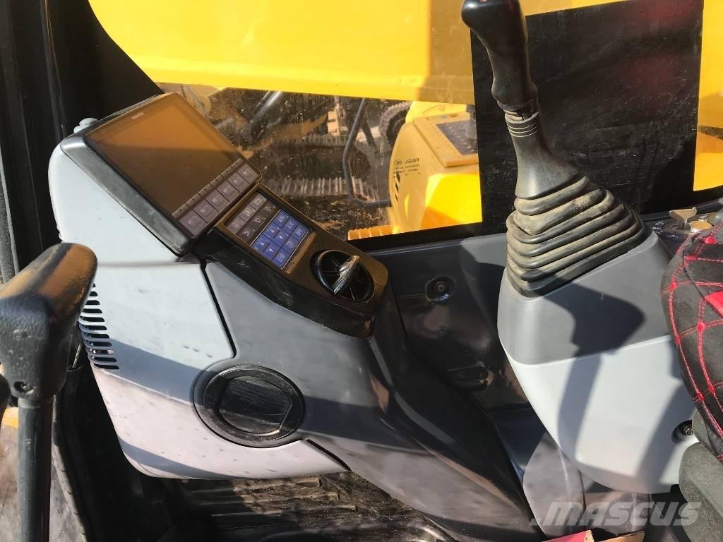 Komatsu PC 450 LC-8 대형 굴삭기 29톤 이상