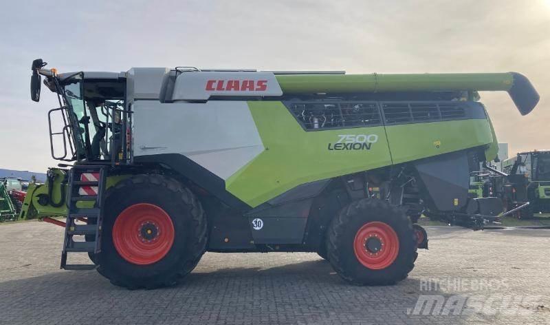 CLAAS LEXION 7500 콤바인 수확기