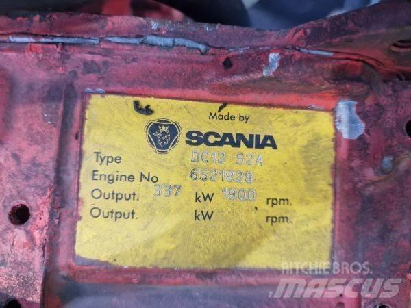 Scania DC12 52A 엔진