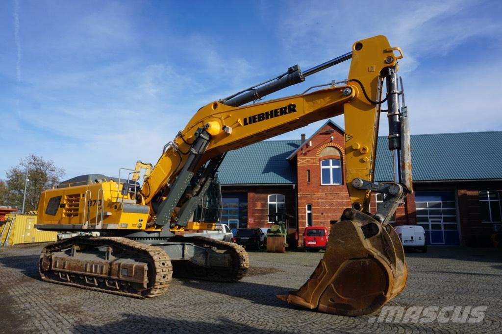 Liebherr R 970 SHD 대형 굴삭기 29톤 이상
