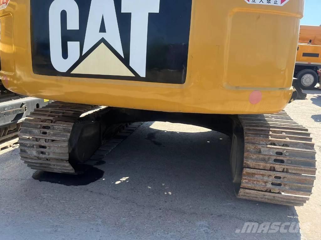 CAT 323 D L 대형 굴삭기 29톤 이상