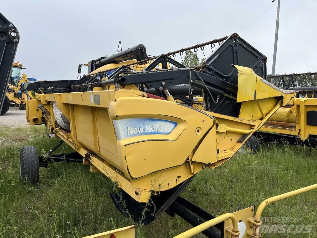 New Holland CSX 7080 콤바인 수확기