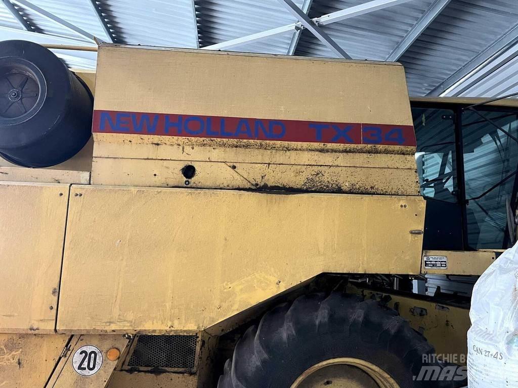 New Holland TX32 콤바인 수확기