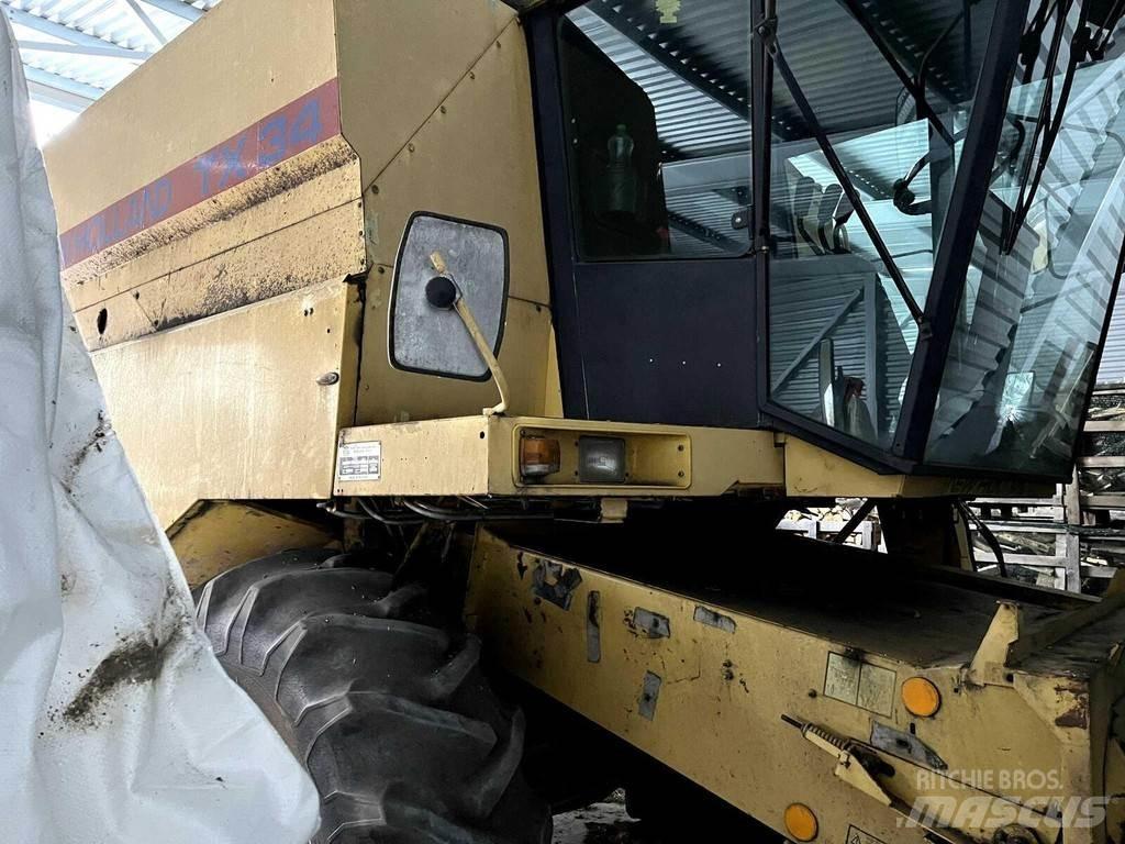New Holland TX32 콤바인 수확기