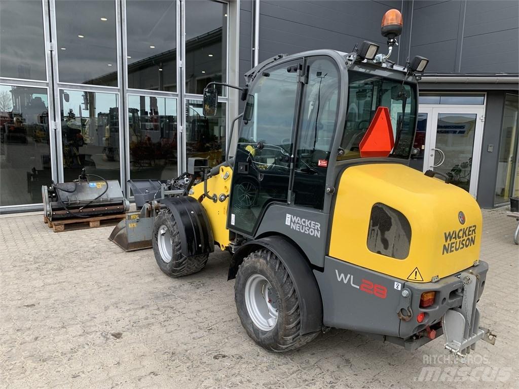 Wacker Neuson WL 28  휠로우더