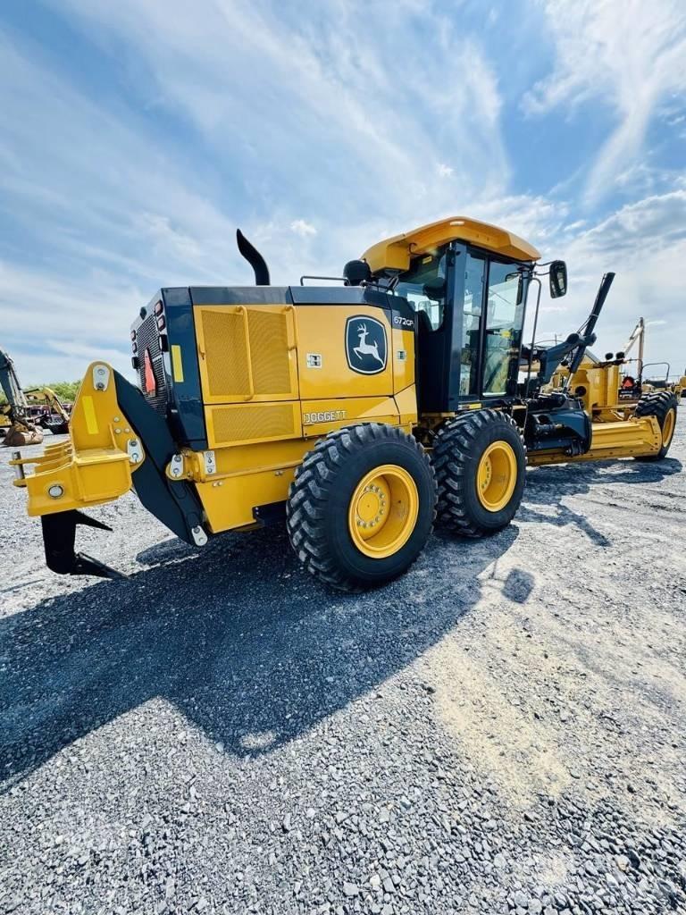 DEERE 672G 그레이더