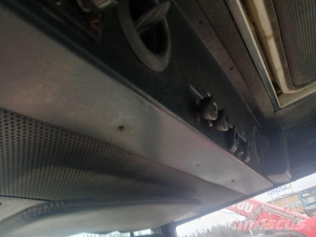 International 784 트랙터