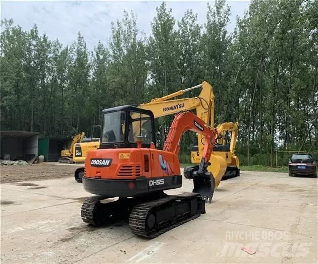 Doosan DH 55 소형 굴삭기 7톤 미만