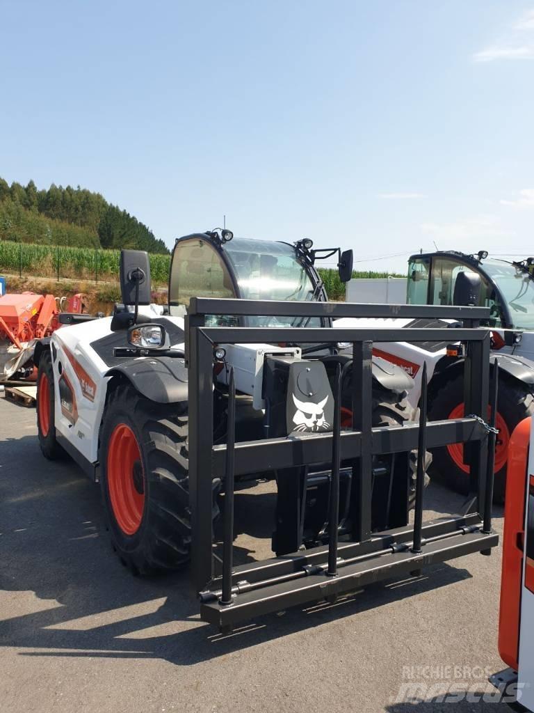 Bobcat TL30.60 농업용 텔레 핸들러