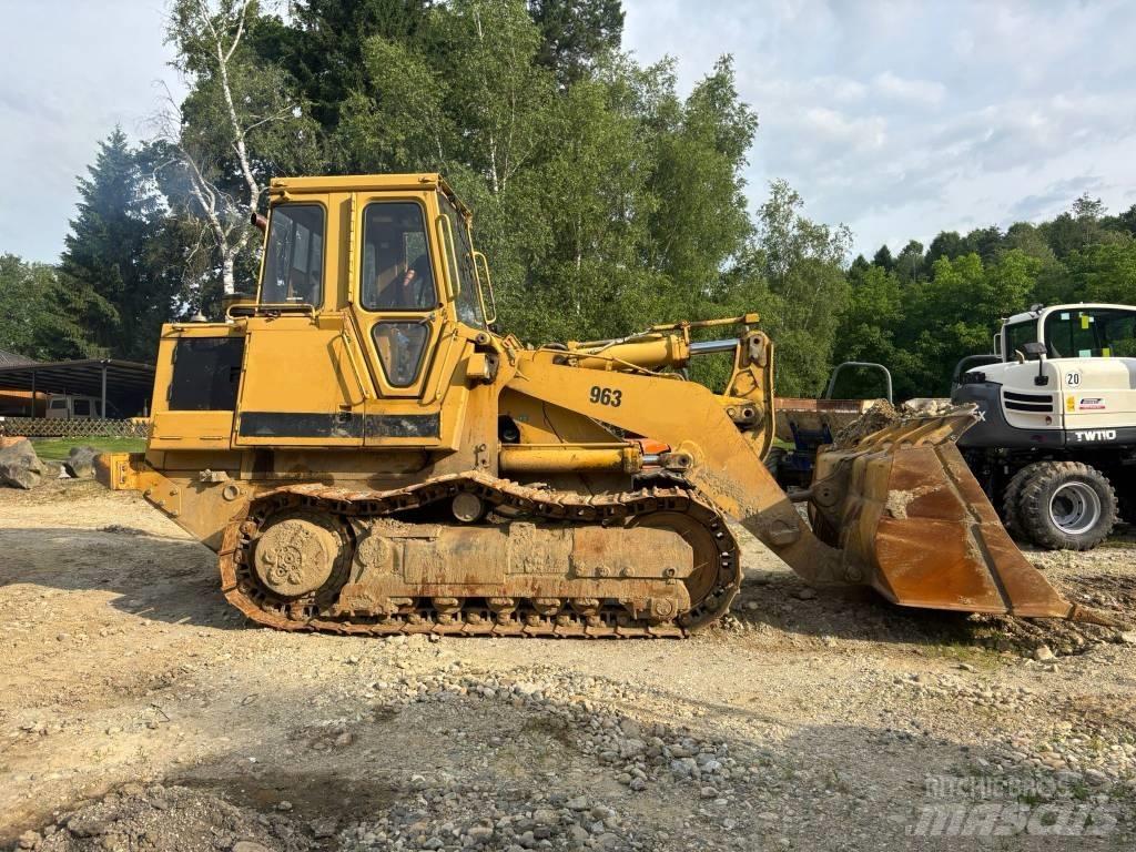 CAT 963 궤도식 로우더