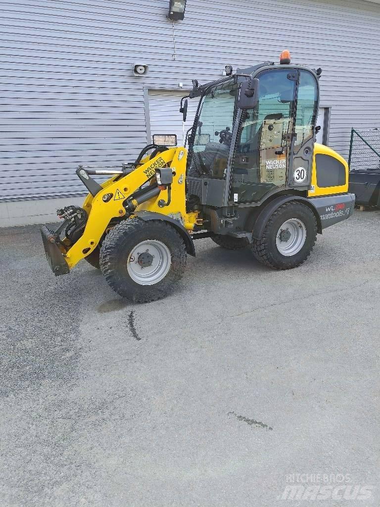 Wacker Neuson WL 38  휠로우더