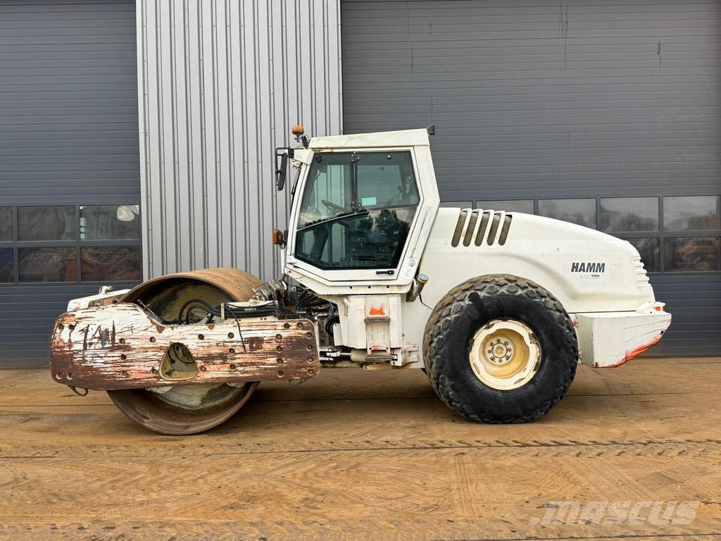 Hamm 3520 싱글 드럼 롤러
