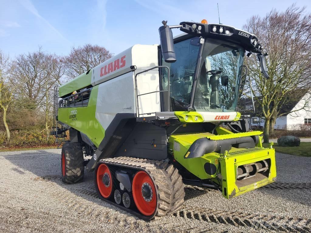 CLAAS Lexion 7700 TT 콤바인 수확기