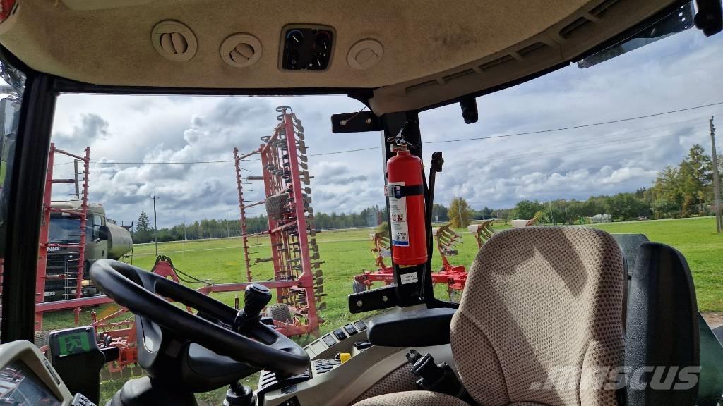 John Deere 4066 R 트랙터