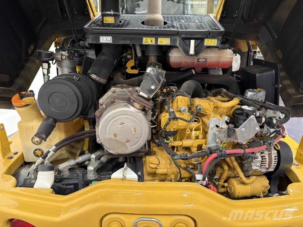 CAT 908M  휠로우더