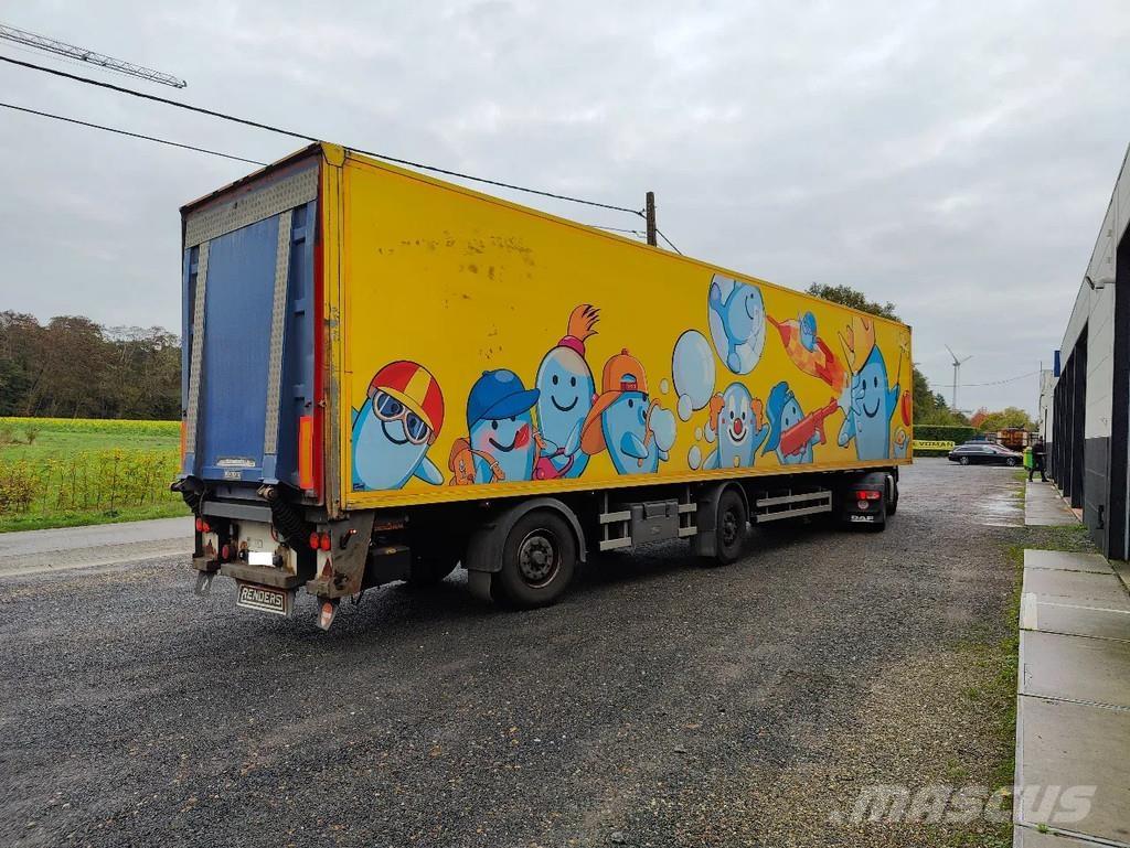 Renders X-Steering 박스 바디 세미 트레일러