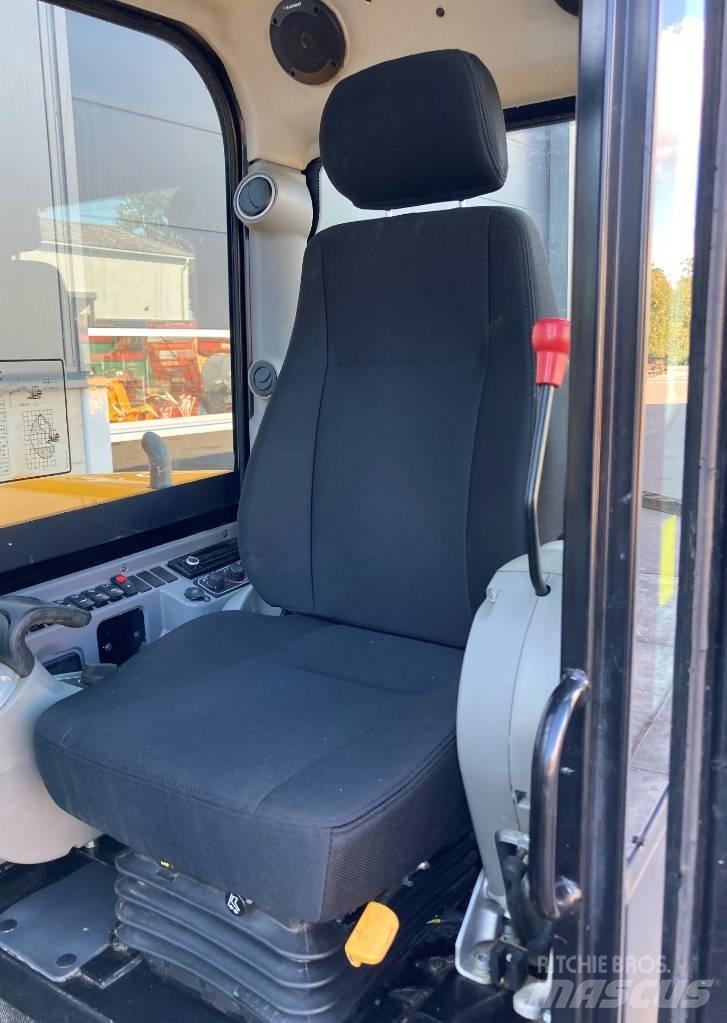 JCB 86C-1 중형굴삭기 7톤-28톤