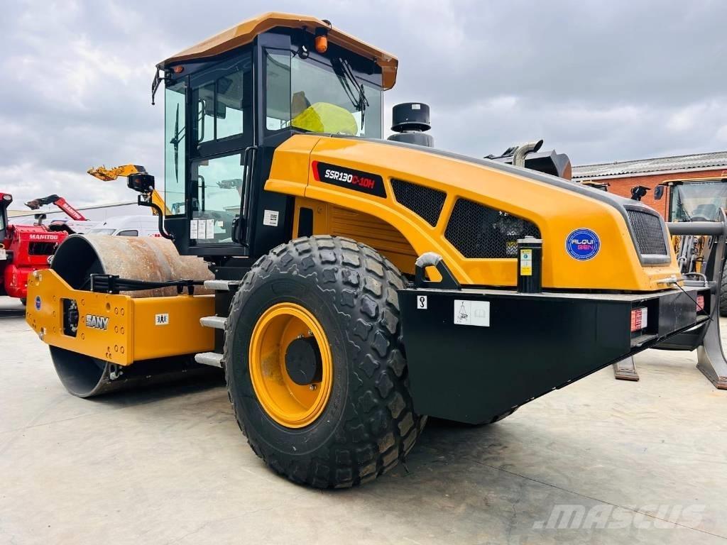 Sany SSR 130C-10H 토양 다짐기