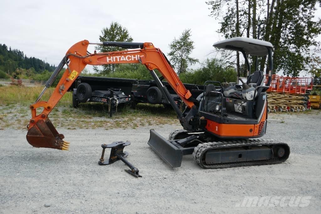 Hitachi ZX 30 U-3 소형 굴삭기 7톤 미만