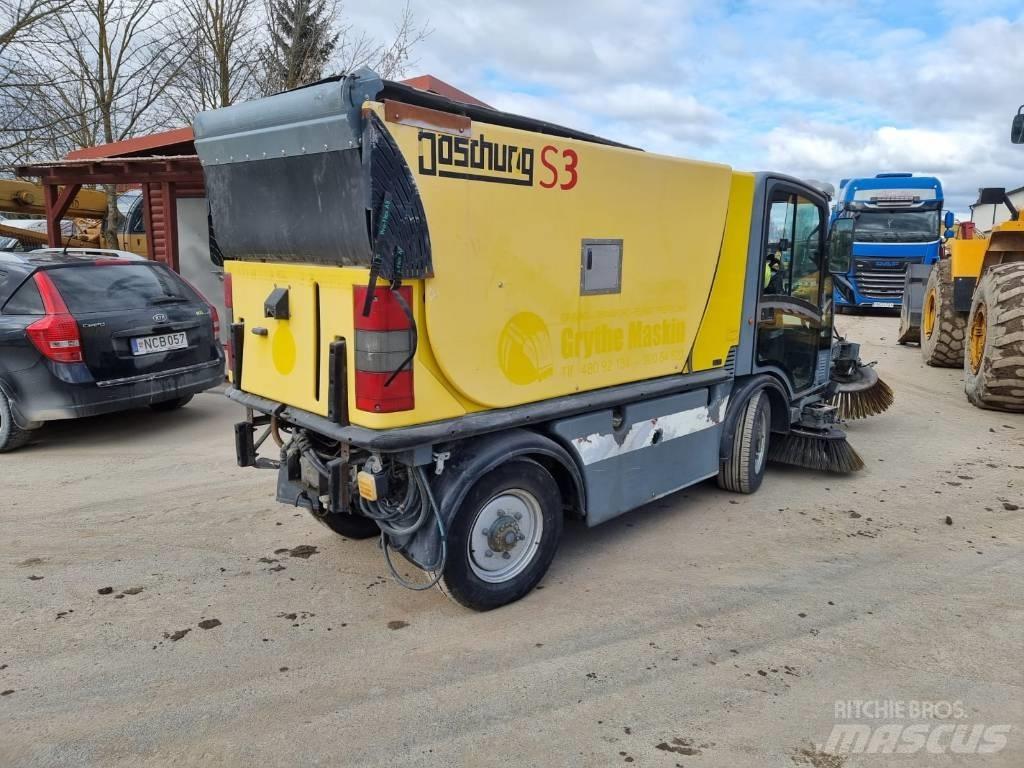 Boschung S-3 도로 청소차