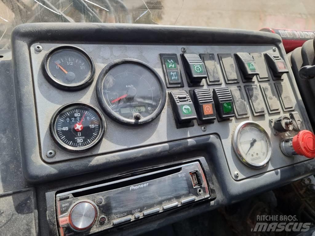 Boschung S-3 도로 청소차