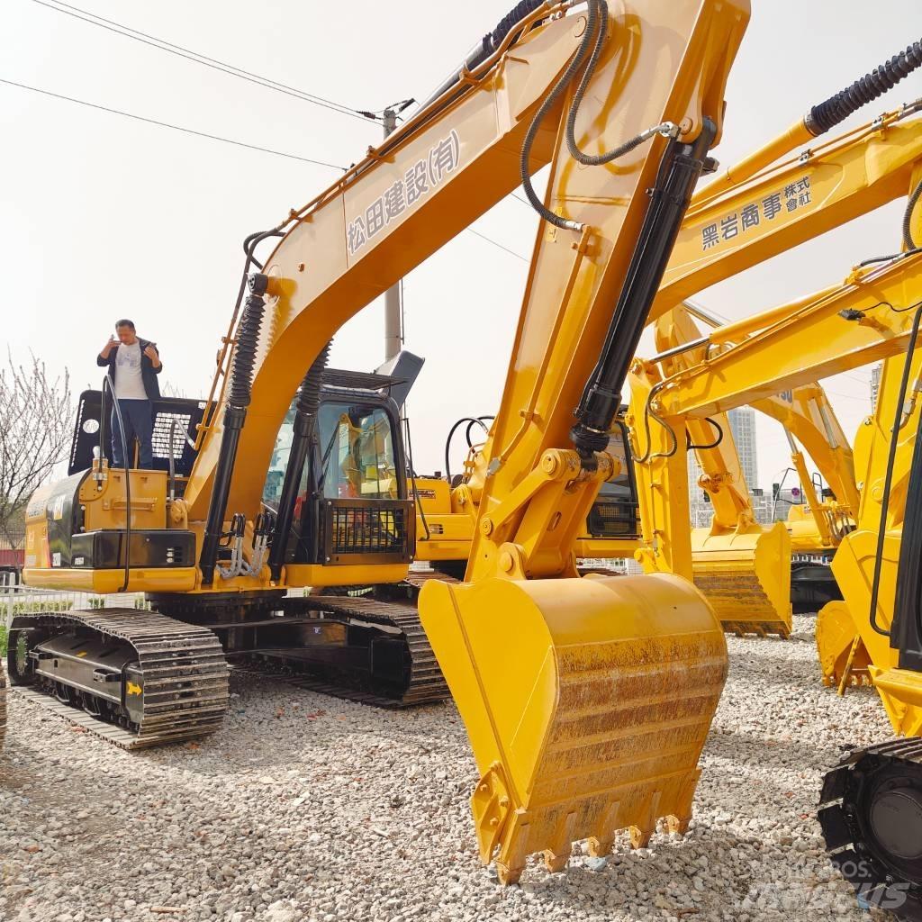 CAT 320D 대형 굴삭기 29톤 이상