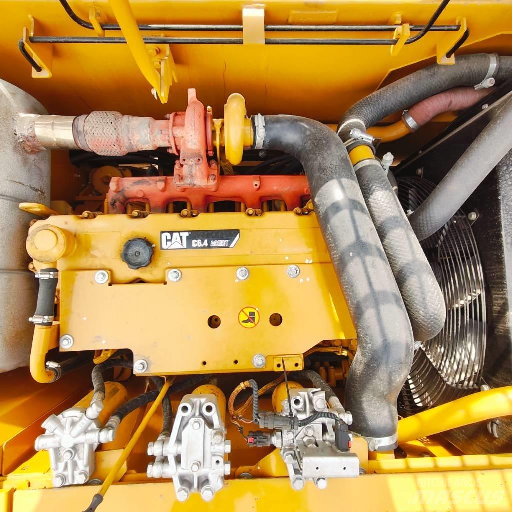 CAT 320D 대형 굴삭기 29톤 이상