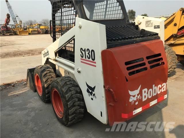 Bobcat S 130  스키드로더