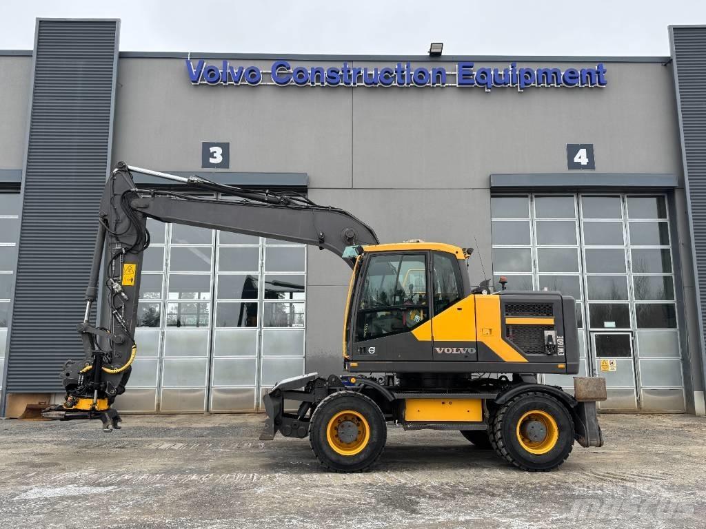 Volvo EW 160  휠 굴삭기