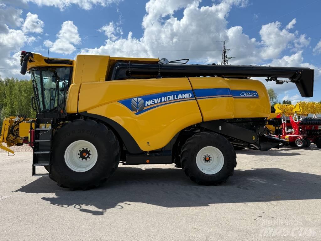 New Holland CX 8.90 콤바인 수확기