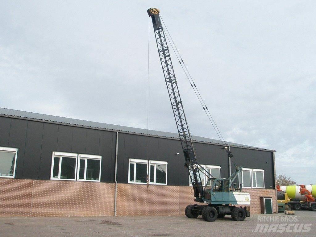 Sennebogen S611M A/T 크레인