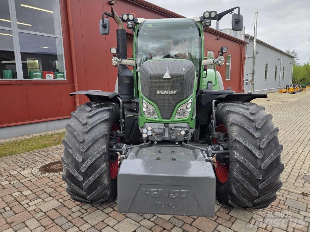 Fendt 724 Profi Plus 트랙터